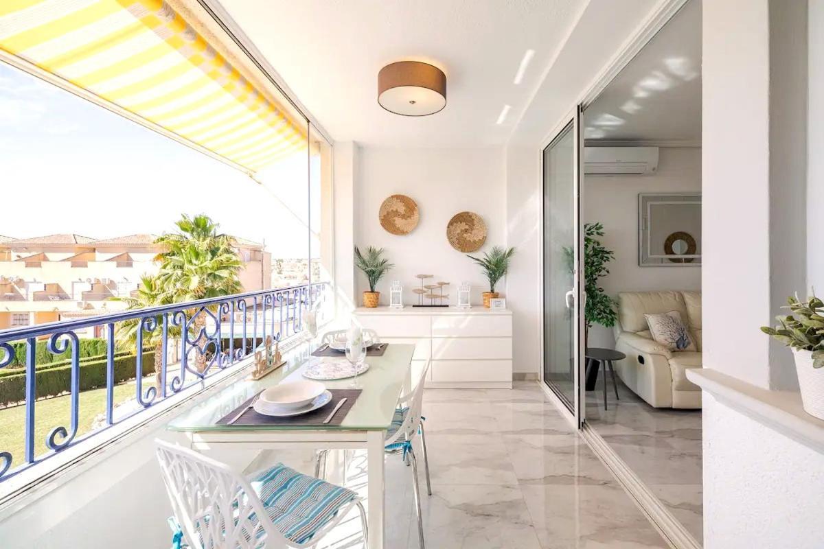 Апартаменти Penthouse Bellavista With Sea Views Торрев'єха Екстер'єр фото