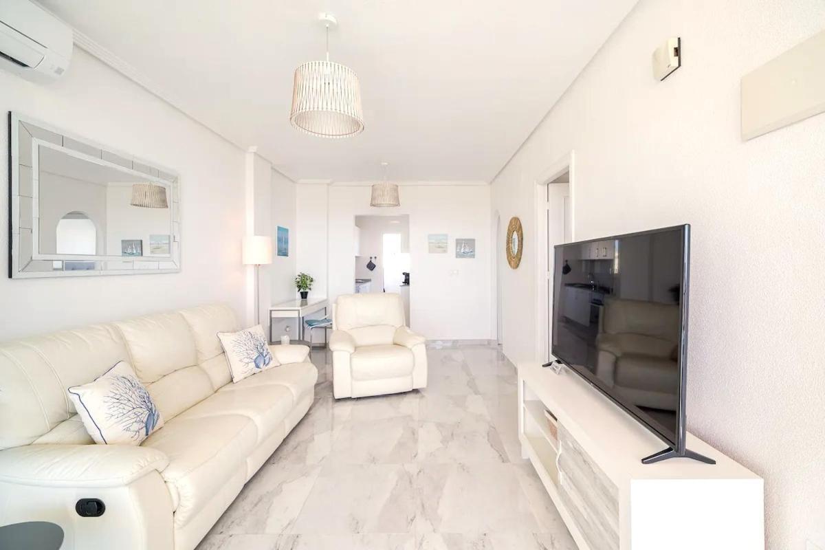Апартаменти Penthouse Bellavista With Sea Views Торрев'єха Екстер'єр фото